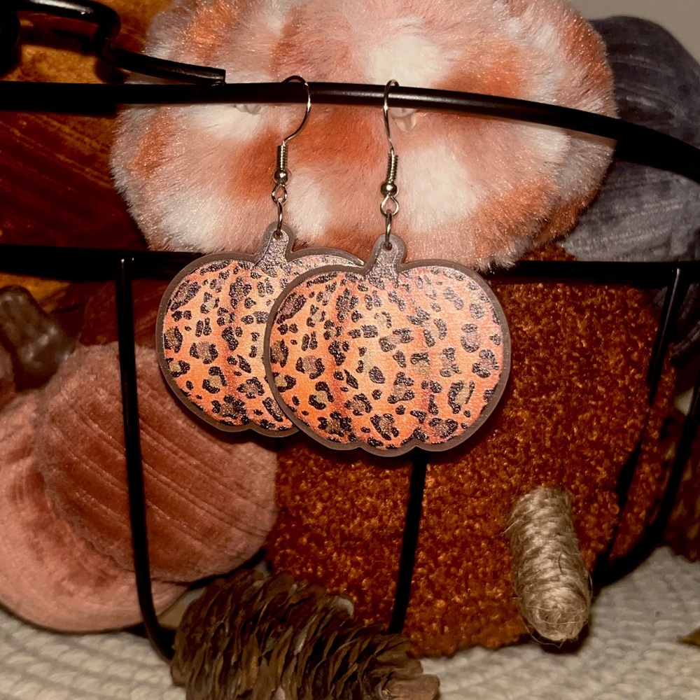 Leopard Print Pumpkin Dangling Earrings